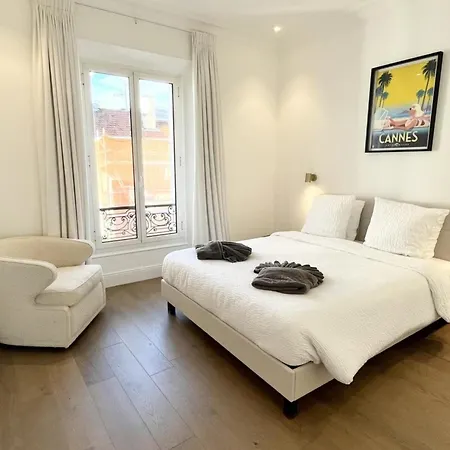 Luxurious 4 Bedrooms 1min Beaches&3min Palais