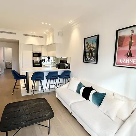 Apartman Luxurious 4 Bedrooms 1min Beaches & 3min Palais *