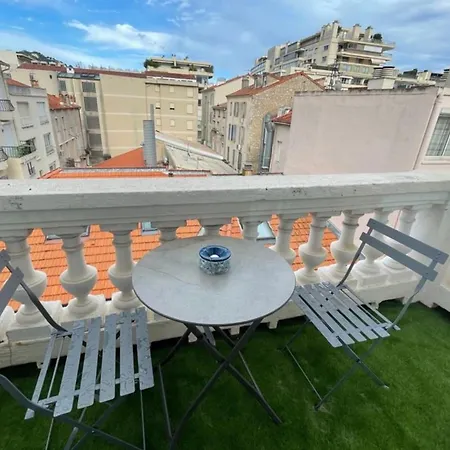 Apartman Luxurious 4 Bedrooms 1min Beaches & 3min Palais